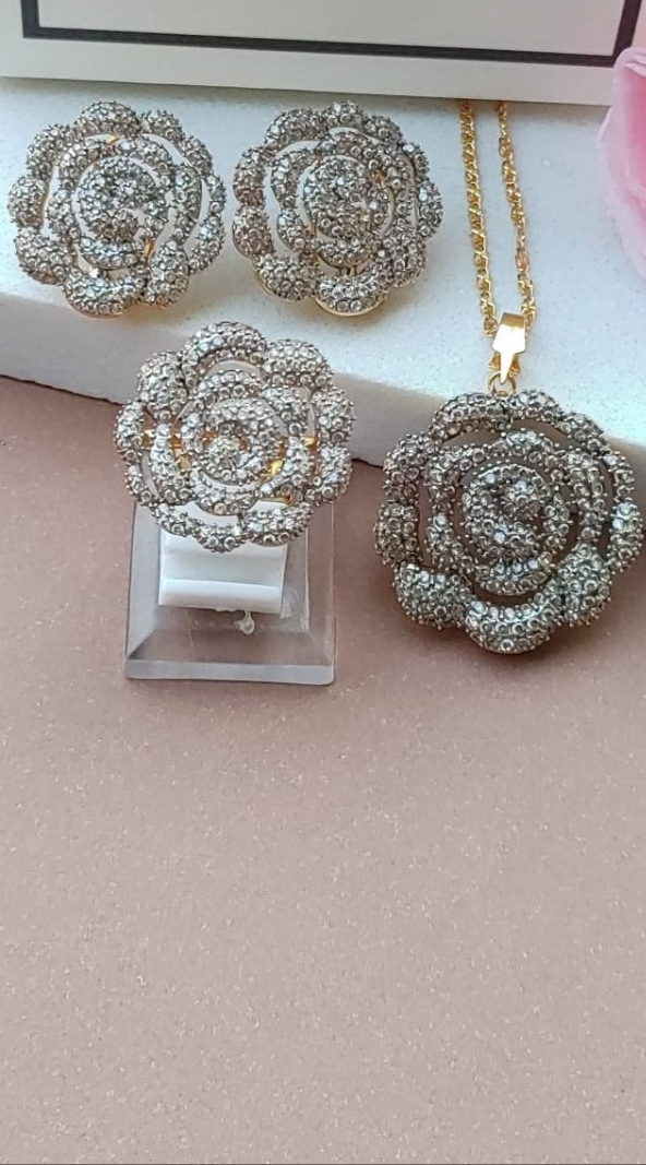 4 Colors | Diamond Cut Zircon Locket Set | 22K Gold Plated | ji-108